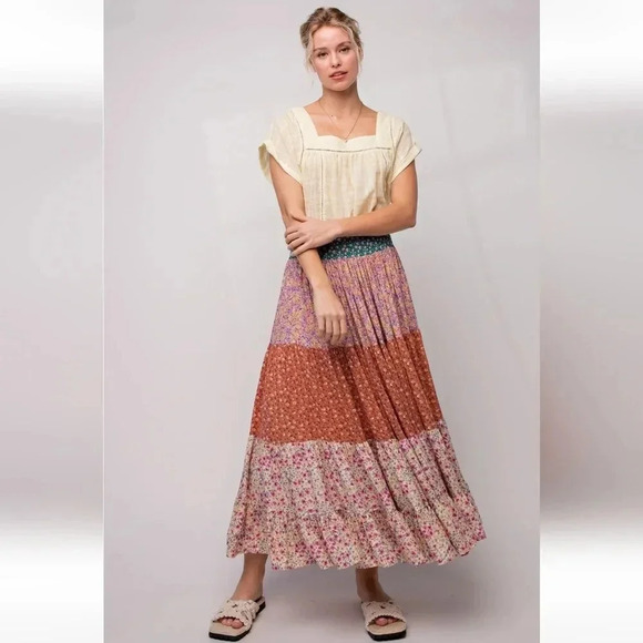 New! Easel Boho Floral Printed Challis Ruffle Tiered Maxi Skirt - Picture 5 of 5